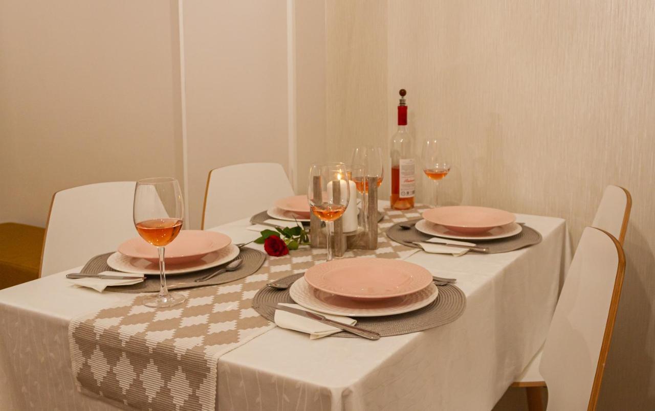 Cozy Family Apartments Braşov Eksteriør billede